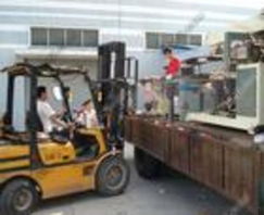 供应上海奉贤区叉车出租 工厂搬迁 设备移位 钱桥汽车吊出租价格 厂家 图片